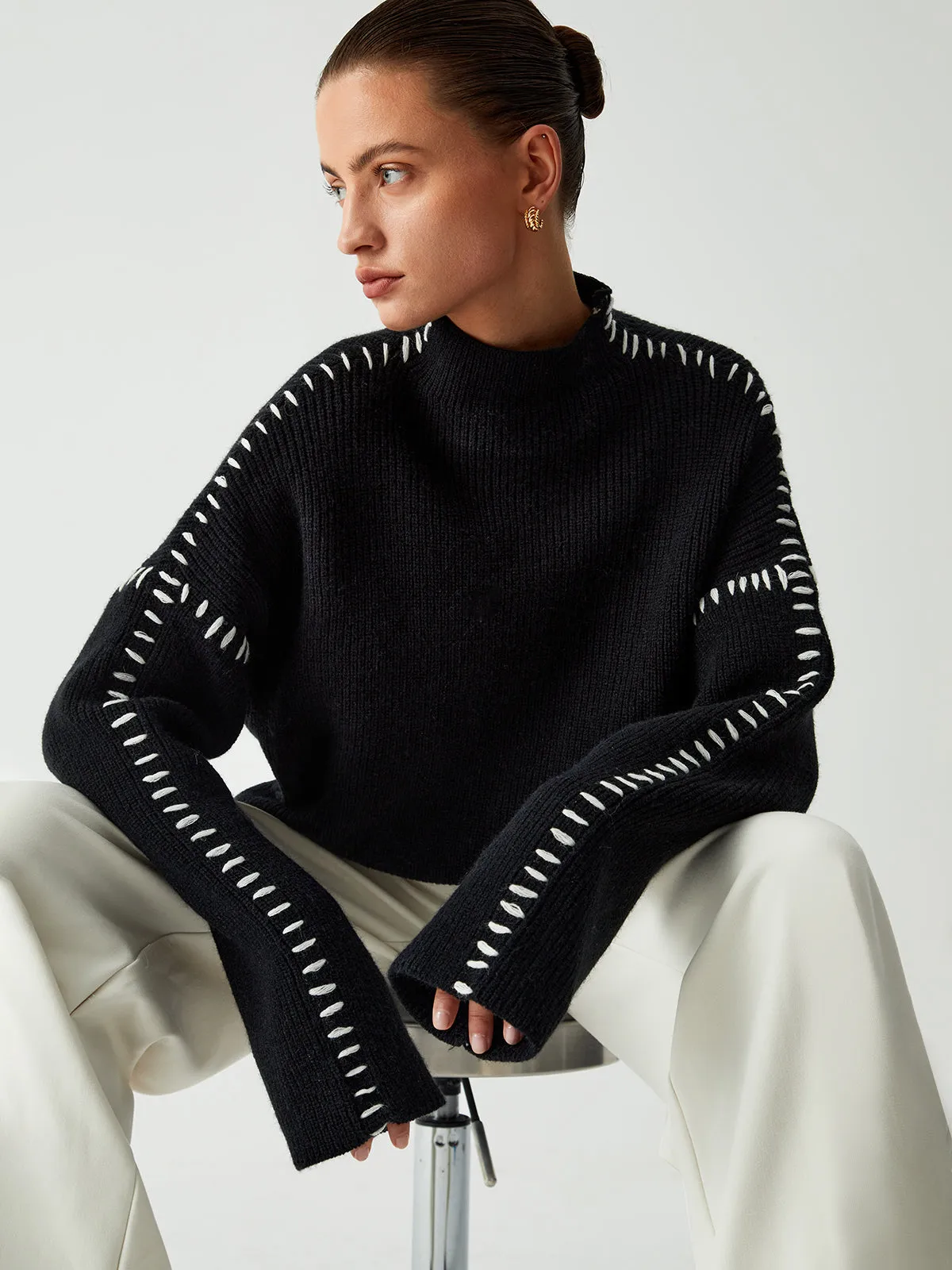 ALMA™ | Oversized Turtleneck Sweater with Elegant Piqué Details