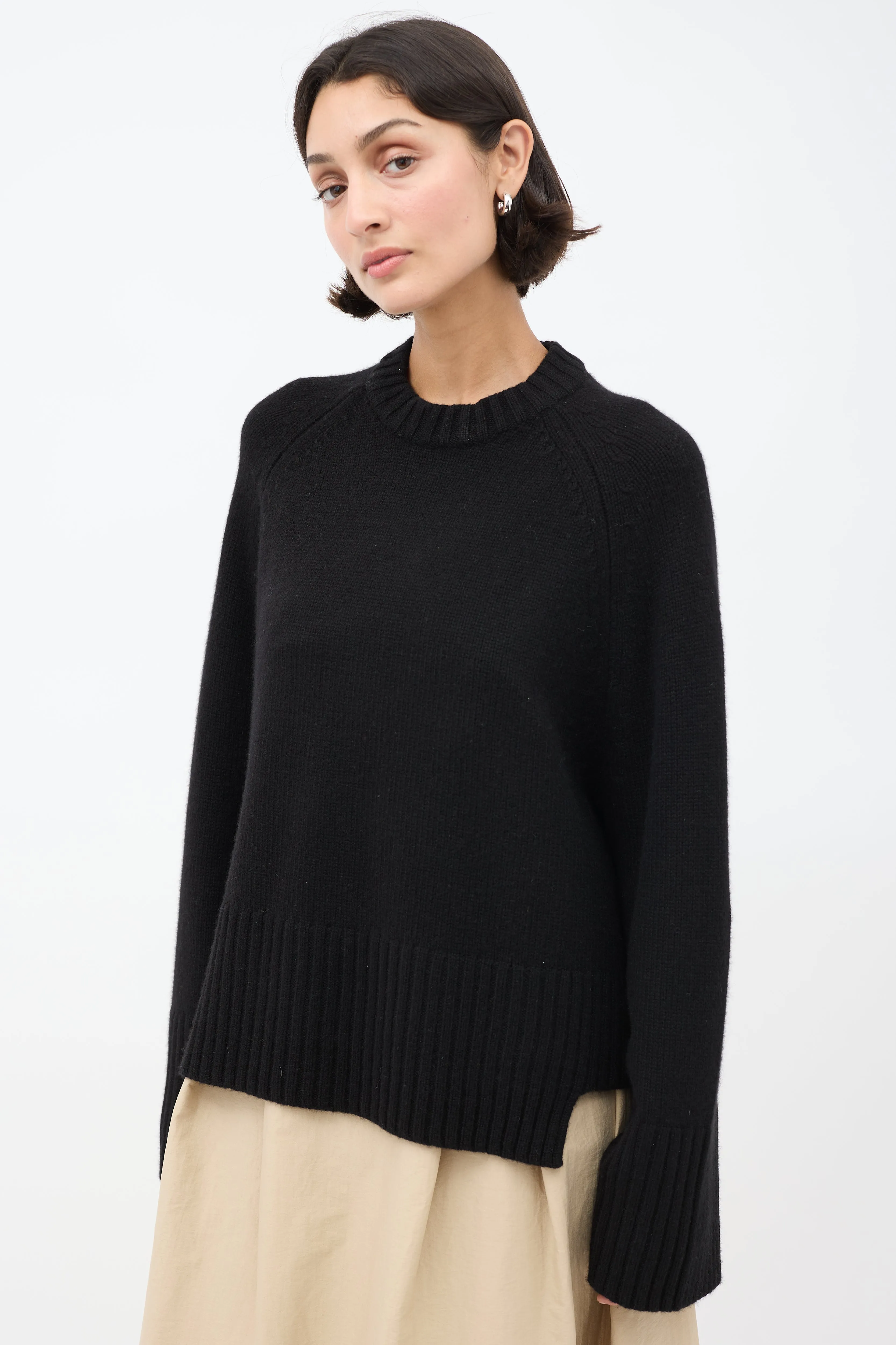 Black Cashmere Oversized Sweater