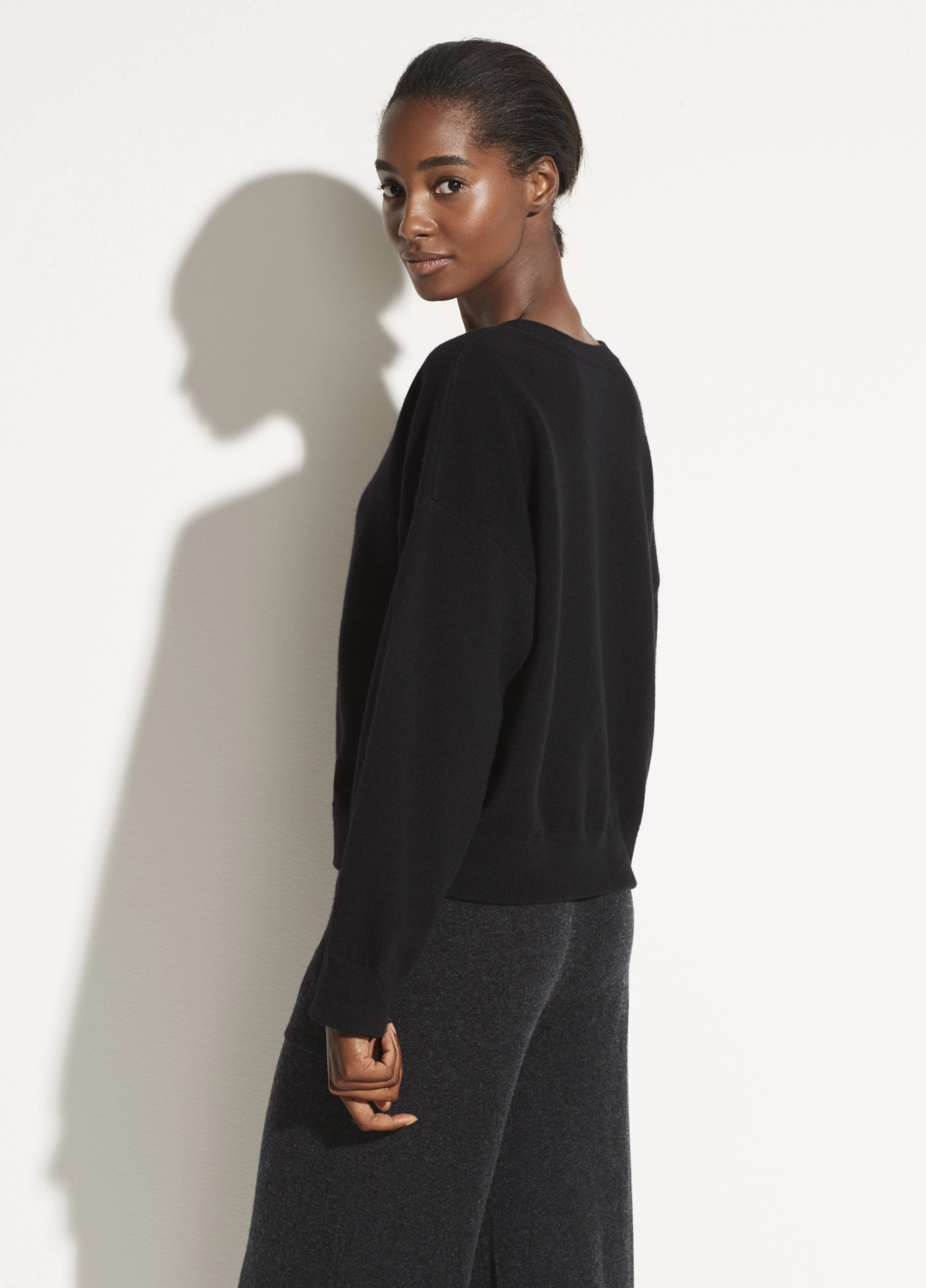 Cashmere Double Layer Crew in Black/Navy