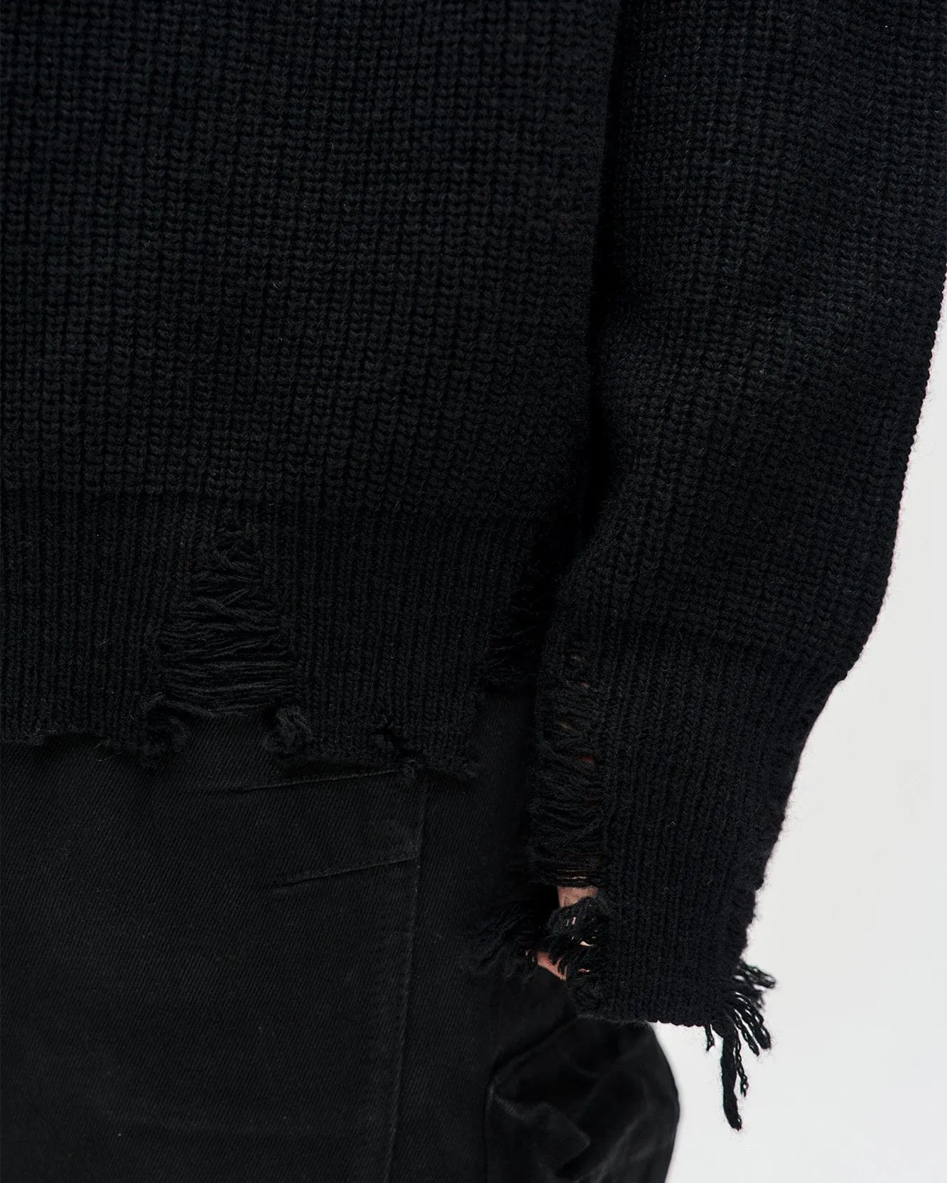 ROGHEN TURTLE NECK SWEATER atb1157m(BLACK)