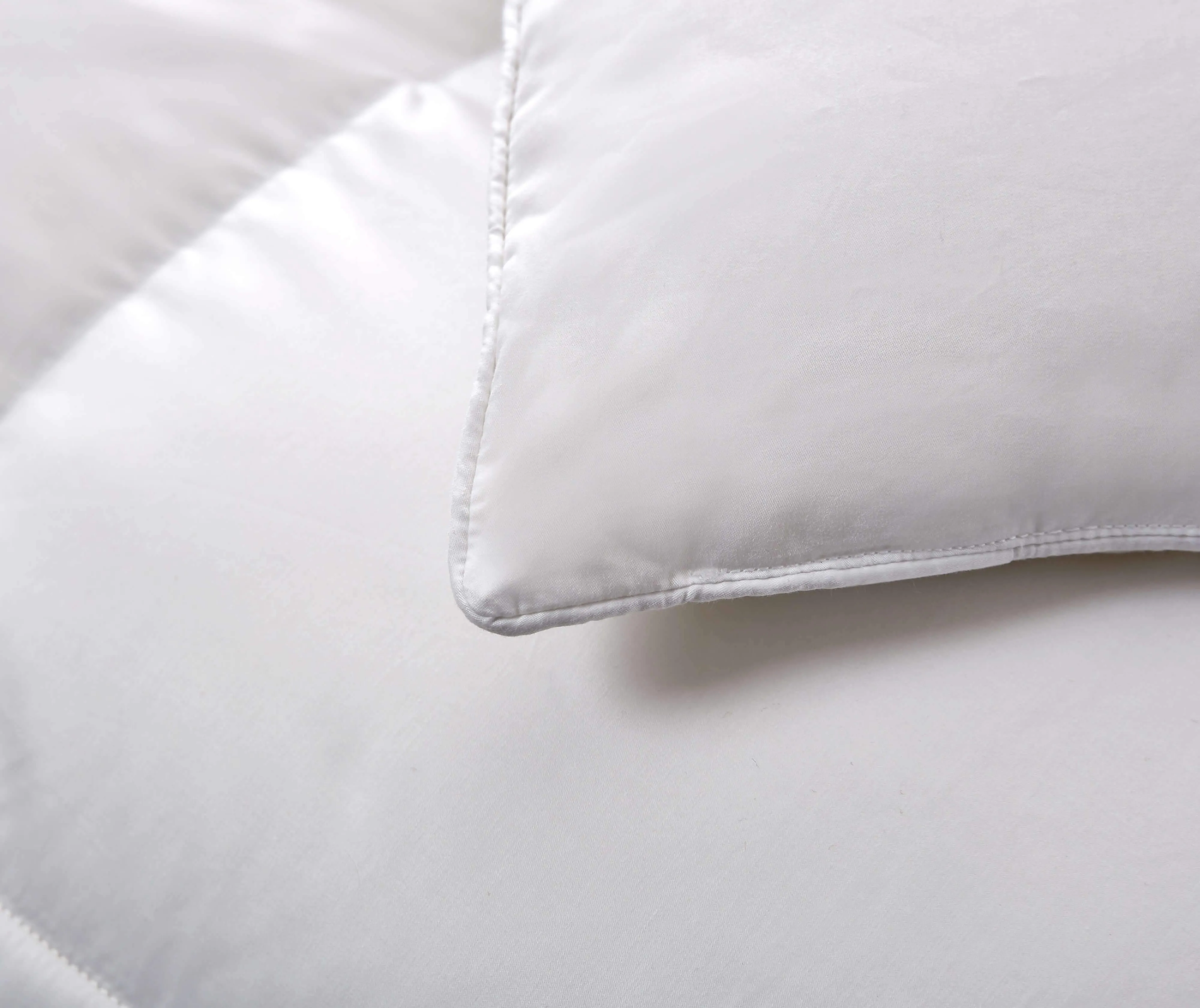 Serta All Season White Down Fiber Comforter Medium Warmth