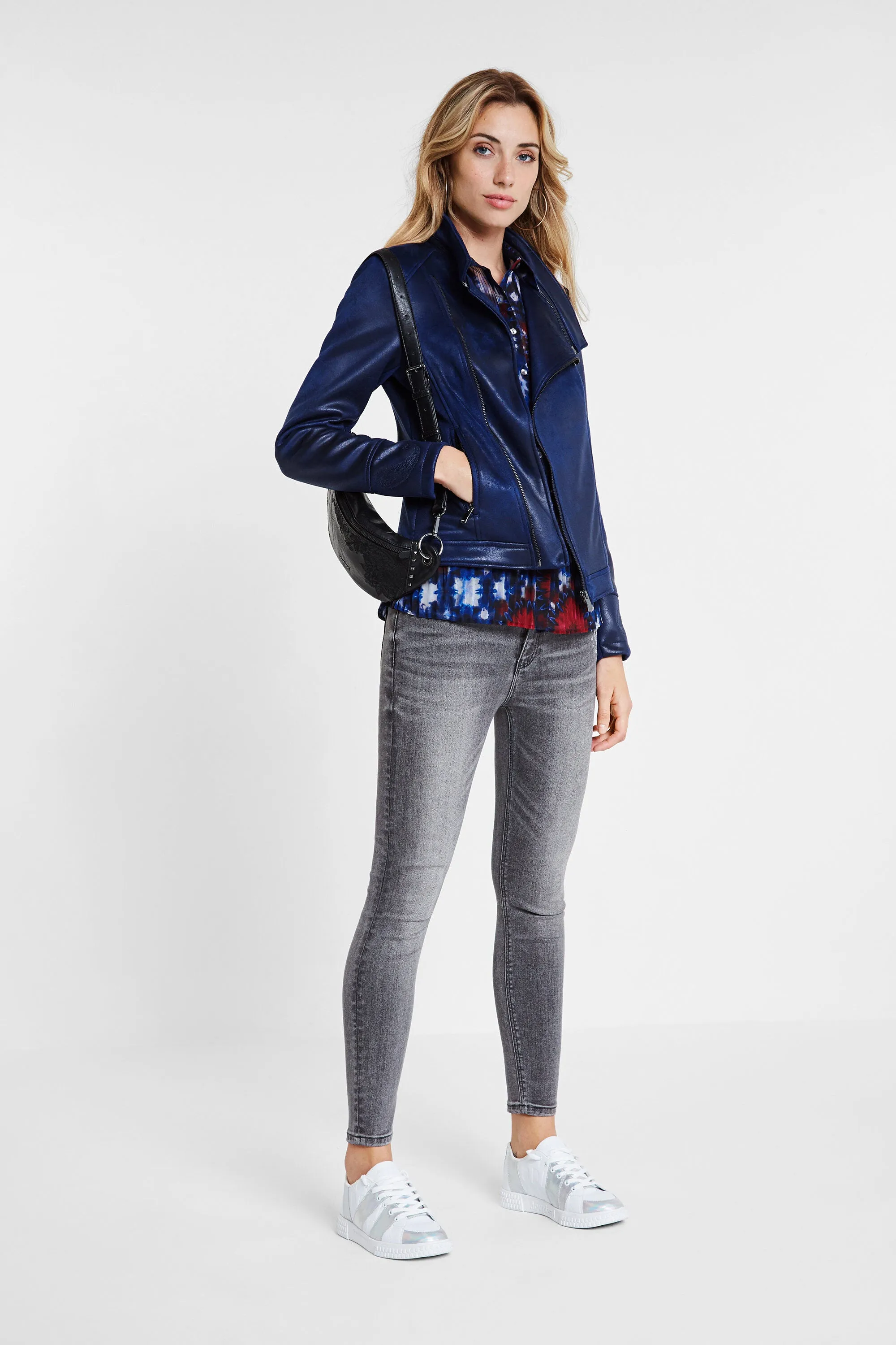 Slim Biker Jacket w/ Embroidery - Jean